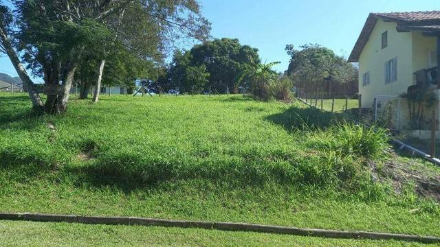 Terreno em condomínio à venda em Pindobas, Maricá - RJ