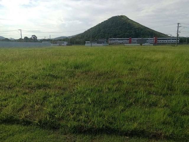 Terreno em condomínio à venda em Itaipuaçu, Maricá - RJ