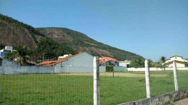 Terreno à venda em Itaipu, Niterói - RJ