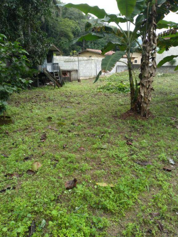 Terreno à venda em Engenho do Mato, Niterói - RJ