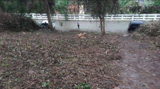 Terreno à venda em Camboinhas, Niterói - RJ