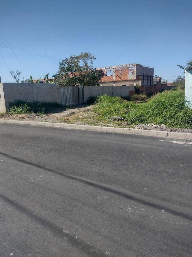 Terreno à venda em Jardim Atlântico Central, Maricá - RJ