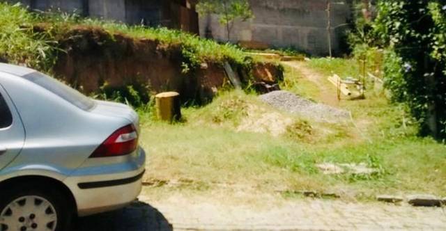 Terreno à venda em Pendotiba, Niterói - RJ