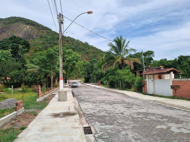 Terreno à venda em Itaocaia Valley, Maricá - RJ