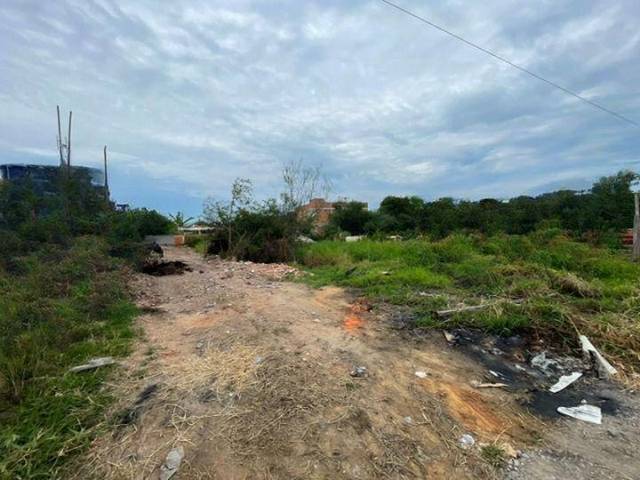 Terreno à venda em Jardim Atlântico Central, Maricá - RJ